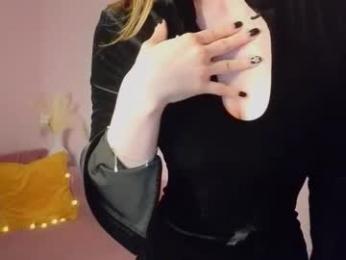 pamilarakestraw — Chaturbate recorded stream screenshot (11 Nov 2025)