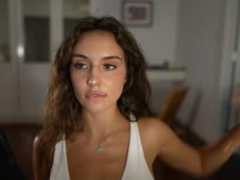 valerieh — Chaturbate recorded stream screenshot (11 Nov 2025)