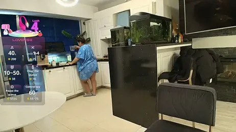 Layla- — Stripchat recorded stream screenshot (12 Nov 2025)