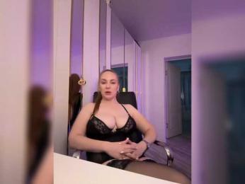 cherryygirl — Bongacams recorded stream image, 23.02.2025 15:40