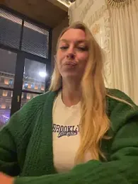 Sweet___Emily — Stripchat recorded stream image, 12.11.2025 19:40