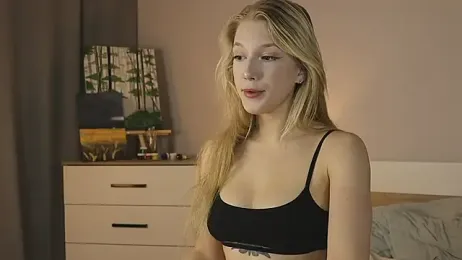 AliceLebel — Stripchat recorded stream image, 13.11.2025 03:30