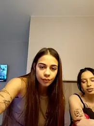 caressyourself — Stripchat recorded stream image, 13.11.2025 12:10