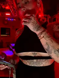 Etwas_neugierig — Stripchat recorded stream screenshot (13 Nov 2025)