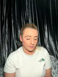 Strongqueen — Stripchat recorded stream image, 13.11.2025 21:10