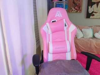 msfitqueen — Camsoda recorded stream image, 14.11.2025 03:40