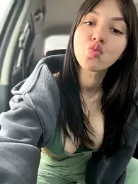 JulliaVegas — Stripchat recorded stream image, 14.11.2025 02:50