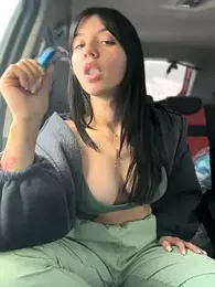 JulliaVegas — Stripchat recorded stream image, 14.11.2025 02:50