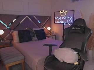 kateowens — Camsoda recorded stream image, 14.11.2025 11:30