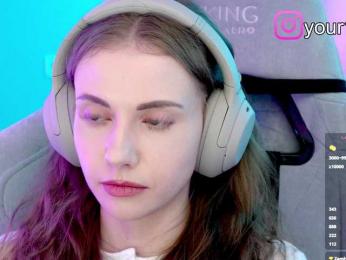 VikkiExtraCheese — Bongacams recorded stream image, 15.11.2025 03:50