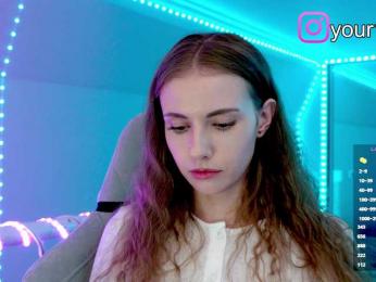 VikkiExtraCheese — Bongacams recorded stream image, 15.11.2025 03:50