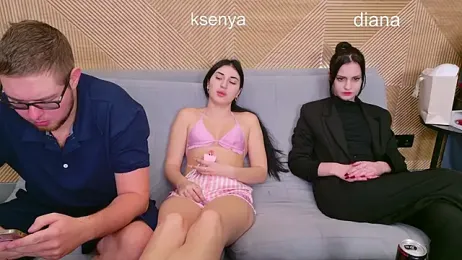 Ksenny — Stripchat recorded stream screenshot (15 Nov 2025)