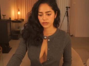n_o_v_a — Chaturbate recorded stream image, 15.11.2025 15:30