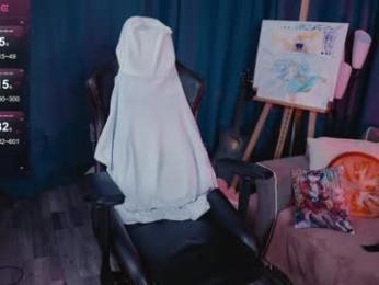 madnessalise — Chaturbate recorded stream screenshot (15 Nov 2025)