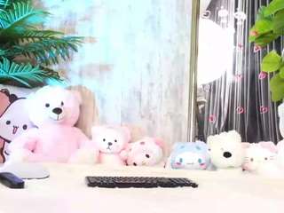 karlabart — Camsoda recorded stream image, 15.11.2025 20:10