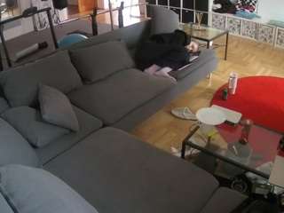 voyeurcam-julmodels-living-3 — Camsoda recorded stream image, 09.11.2025 16:20