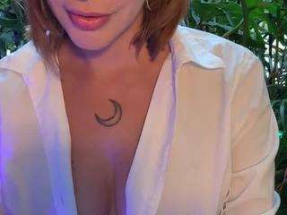 anastaxialynn — Camsoda recorded stream image, 16.11.2025 20:10