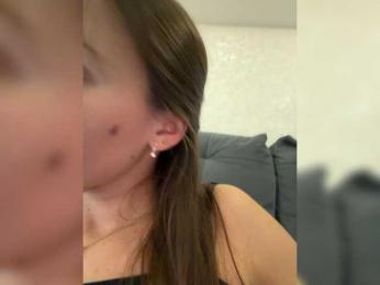 Zarina888 — Bongacams recorded stream image, 18.11.2025 20:00