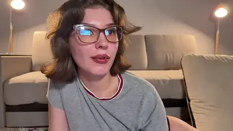 Love_plat1na — Stripchat recorded stream screenshot (18 Nov 2025)