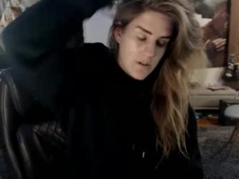 katiecutie_5 — Chaturbate recorded stream screenshot (19 Nov 2025)