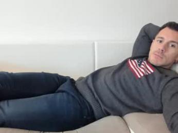 roberto4ever — Chaturbate recorded stream image, 19.11.2025 10:10