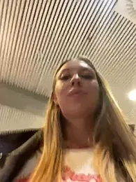 Sweet___Emily — Stripchat recorded stream image, 19.11.2025 13:30