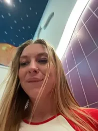 Sweet___Emily — Stripchat recorded stream image, 19.11.2025 13:30