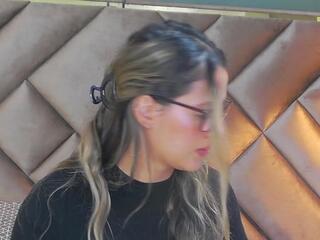 Sophia Loreen — Flirt4free recorded stream screenshot (19 Nov 2025)