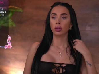 KairaAndrews — Bongacams recorded stream screenshot (19 Nov 2025)