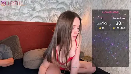 lekfull-kitten — Stripchat recorded stream screenshot (20 Nov 2025)