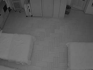 voyeurcam-julmodels-bed-7 — Camsoda recorded stream image, 23.02.2025 13:00