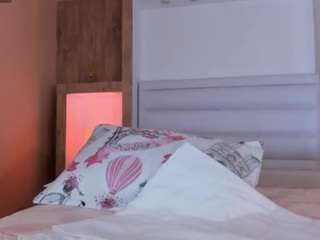 veronica-garcia — Camsoda recorded stream screenshot (21 Nov 2025)