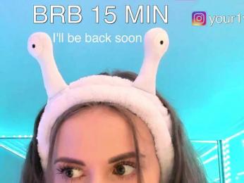 VikkiExtraCheese — Bongacams recorded stream image, 21.11.2025 18:40