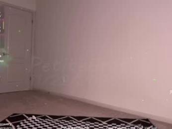 petitebrat — Chaturbate recorded stream image, 22.11.2025 19:40