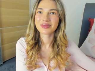 dariadeli — Camsoda recorded stream image, 23.11.2025 07:00