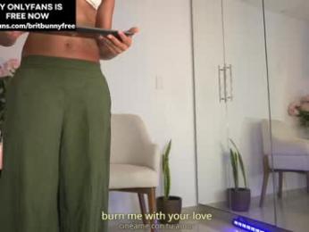 camilitasu — Chaturbate recorded stream screenshot (23 Nov 2025)