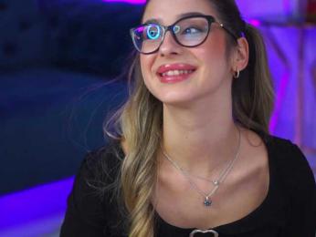 MaddieBryggs — Bongacams recorded stream screenshot (25 Nov 2025)