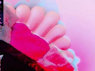 ana-paulet — Camsoda recorded stream screenshot (25 Nov 2025)