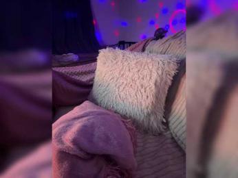 Sugarbaby33 — Bongacams recorded stream screenshot (25 Nov 2025)