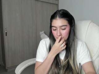 alexyferrer — Camsoda recorded stream image, 25.11.2025 22:10