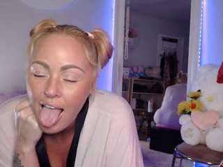 mshunnybunnyy — Camsoda recorded stream image, 26.11.2025 03:40