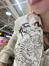 RosieSecret — Stripchat recorded stream screenshot (27 Nov 2025)