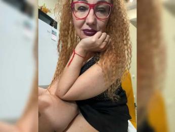 Pink-Lips — Bongacams recorded stream screenshot (27 Nov 2025)