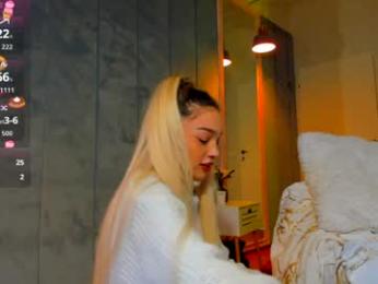 sassyt33n — Chaturbate recorded stream image, 27.11.2025 10:30