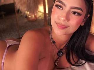 izzywild — Camsoda recorded stream image, 27.11.2025 10:10