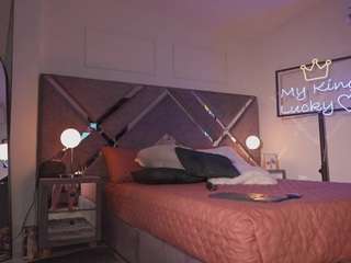 kateowens — Camsoda recorded stream image, 27.11.2025 11:40
