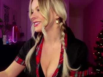 oliviaowens — Chaturbate recorded stream screenshot (28 Nov 2025)