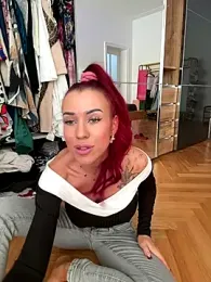 Just_Sophia_ — Stripchat recorded stream screenshot (28 Nov 2025)