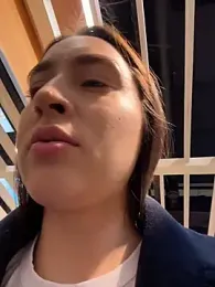 Holly_Play — Stripchat recorded stream image, 28.11.2025 12:00
