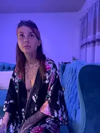 Izy_cute_ — Stripchat recorded stream image, 28.11.2025 20:20